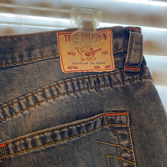 Brand New Women’s Distressed Wide Leg Jean (True religion) - Picture 3 of 5